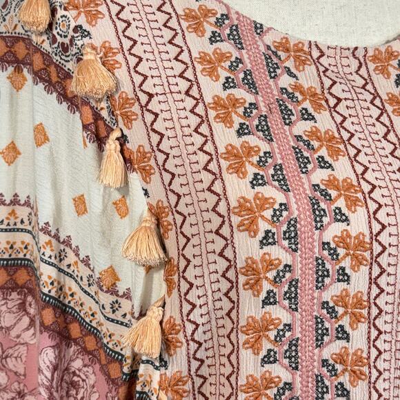 American Eagle Medium Boho Top Embroidered Tassel Long Sleeve Keyhole Pink Multi - Picture 8 of 11
